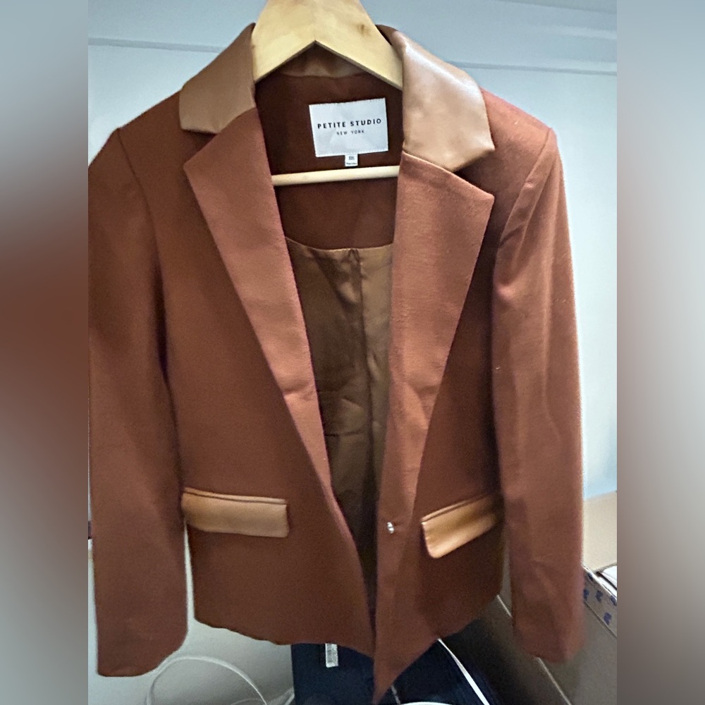 Petite studio matching blazer and pant